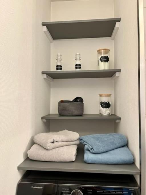 2p Calme - Climatisation - 70m Du Metro M4 Barbara - 4 Pers Maximum Apartment Montrouge